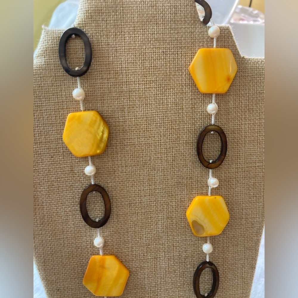 Premier Designs Yellow Shell‎ and Faux Pearls Boho Necklace